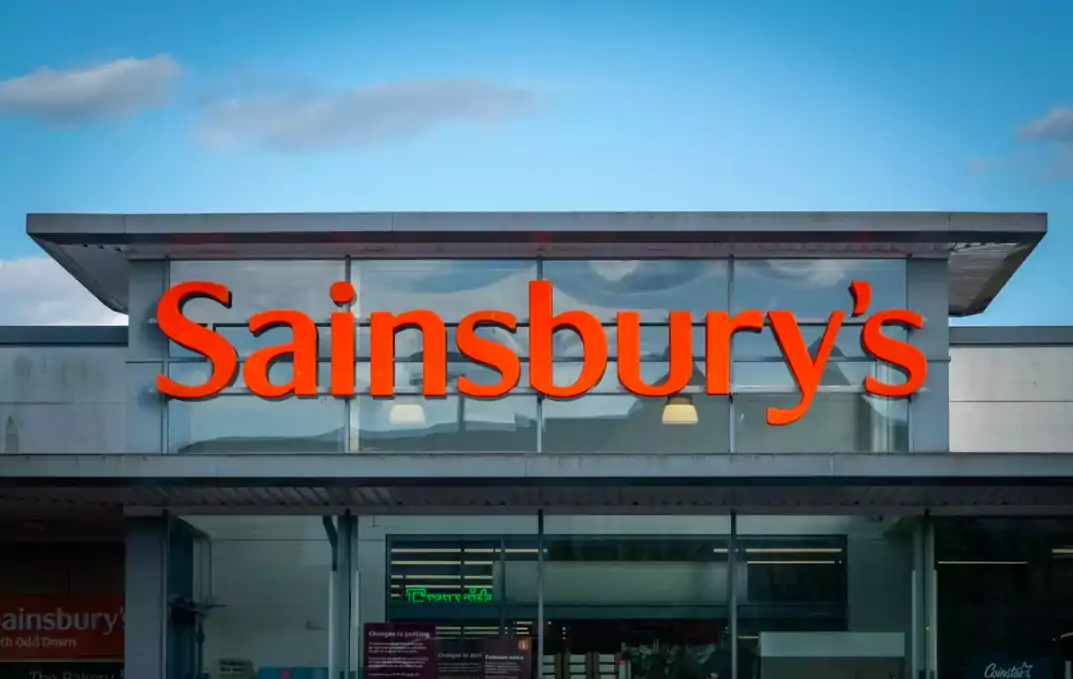 ӢŹˣǾӶȭߣSainsbury'sԪ˹ףؿ